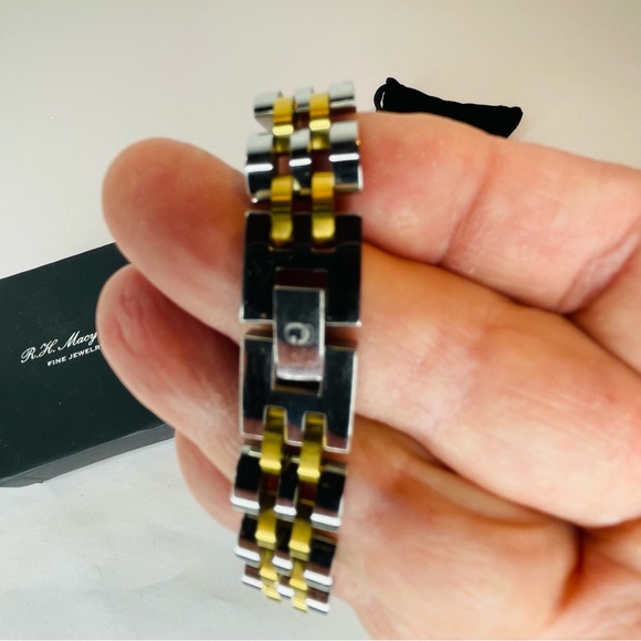 R.H. Macy Mens Two Toned Stainless Steel Metal Link Diamond Bracelet 9” Long - Picture 8 of 16